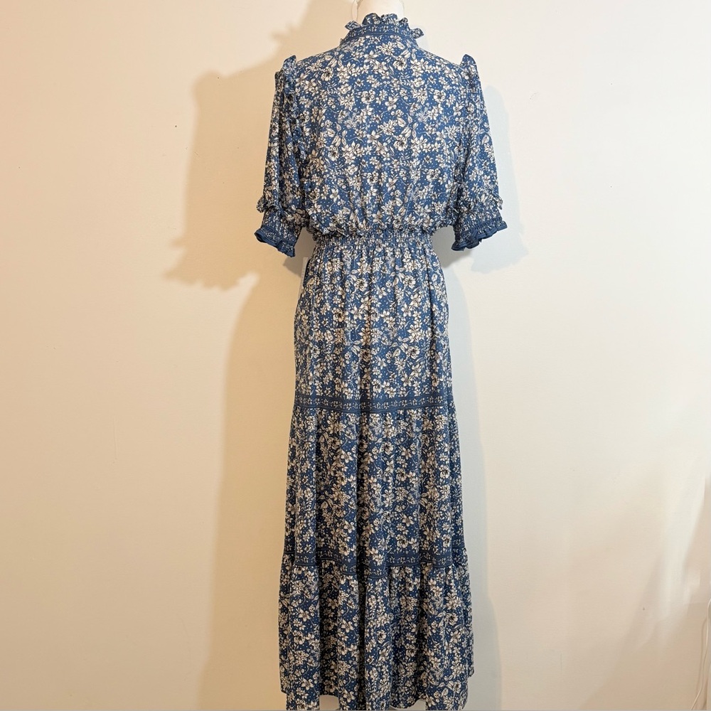 Max Studio Blue and White Floral Maxi Dress - Picture 2 of 7